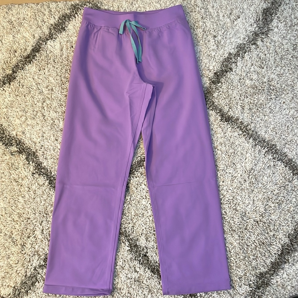 Figs High Waisted Livingston Pants in Lilac Dawn NWT - Picture 2 of 11